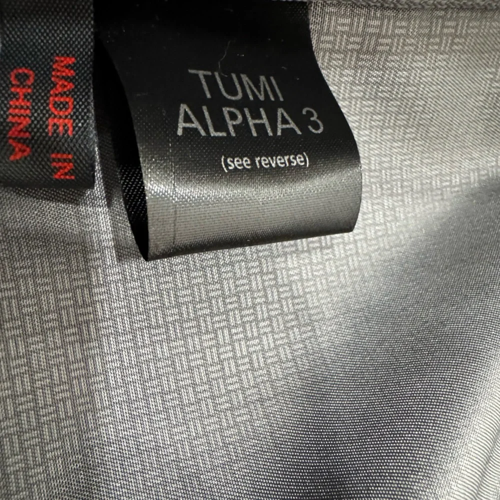 TUMI ALPHA Compact 4 Wheeled Brief